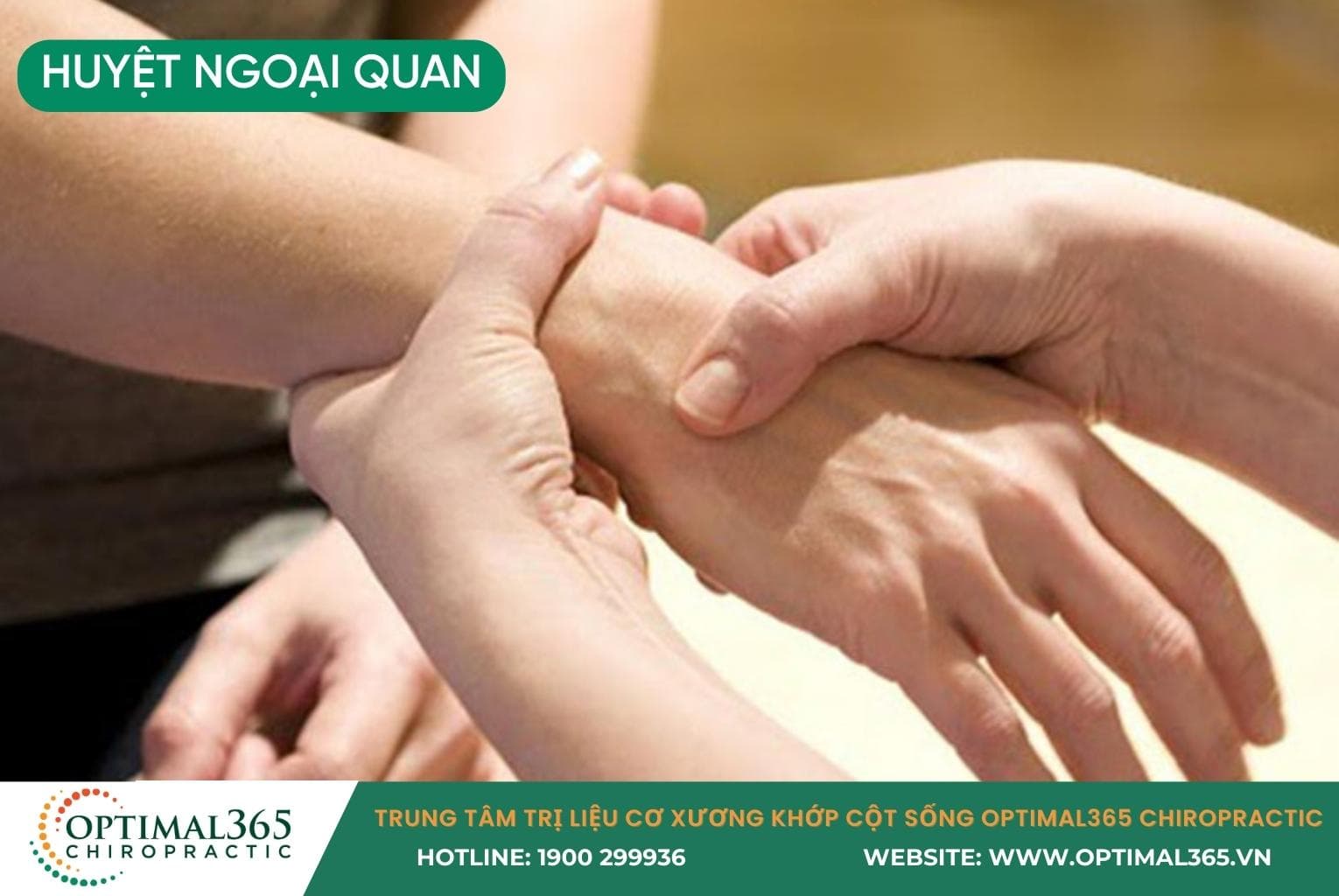 Vị trí huyệt Ngoại Quan (TB5) mặt ngoài cổ tay.