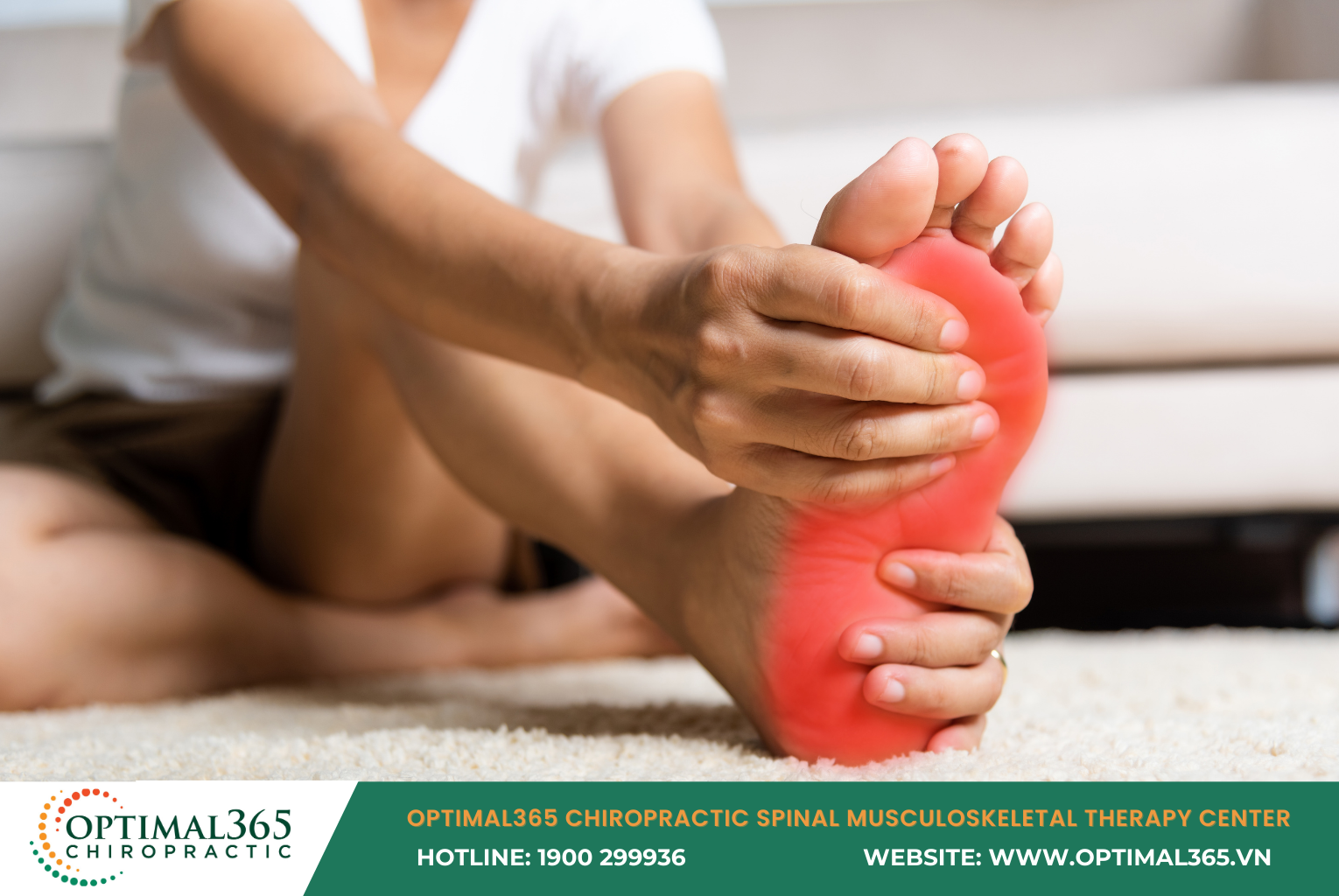 Chuột rút lòng bàn chân gây co thắt cơ và đau nhói đột ngột